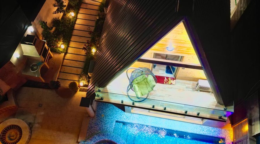 کلبه دوخوابه استخردار آبگرم ژینگو