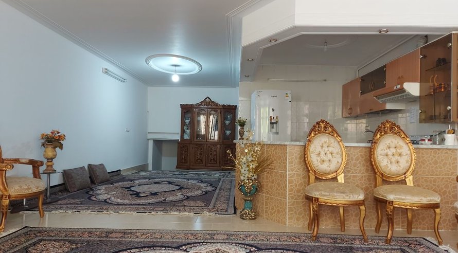 اجاره روزانه آپارتمان یک خوابه نظیف کاشان