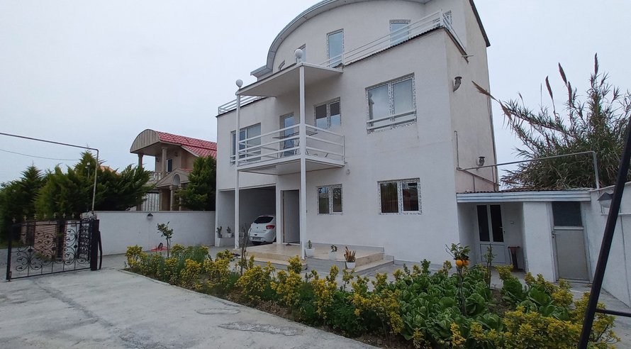 اجاره روزانه آپارتمان یک خوابه روستایی حسینی 1 آمل