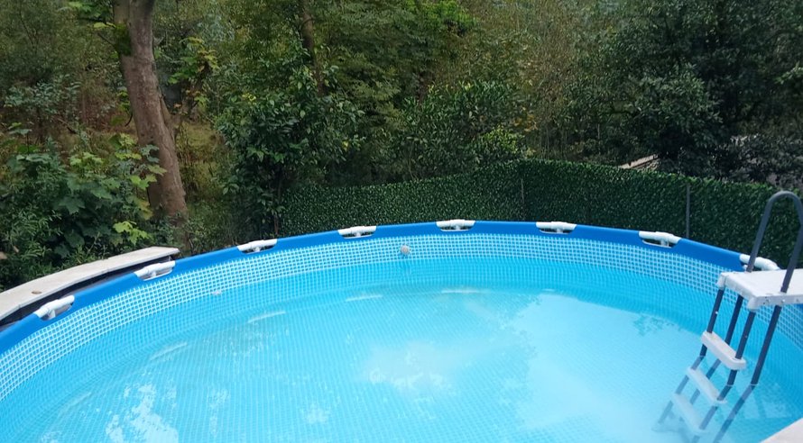 کلبه یک خوابه دوبلکس استخردار آبگرم سوئیسی بیبی هلیا