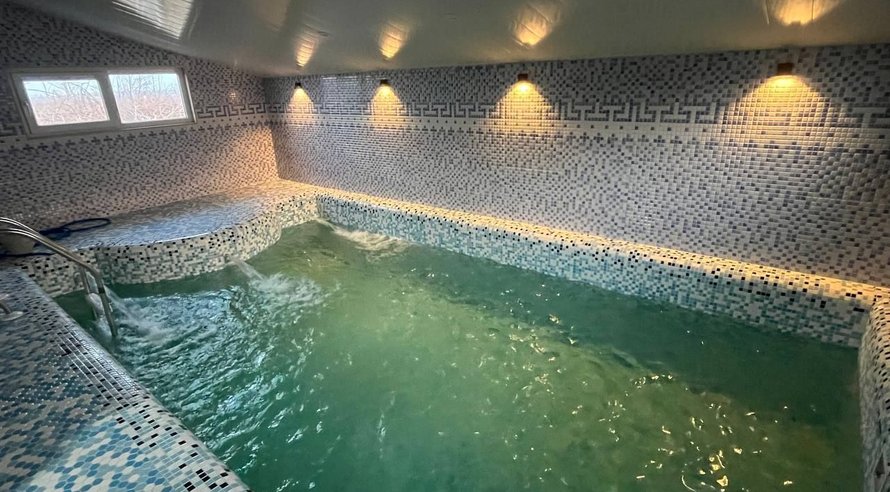 اجاره ویلا سه خوابه استخردار آبگرم سوئیسی جعفری تالش