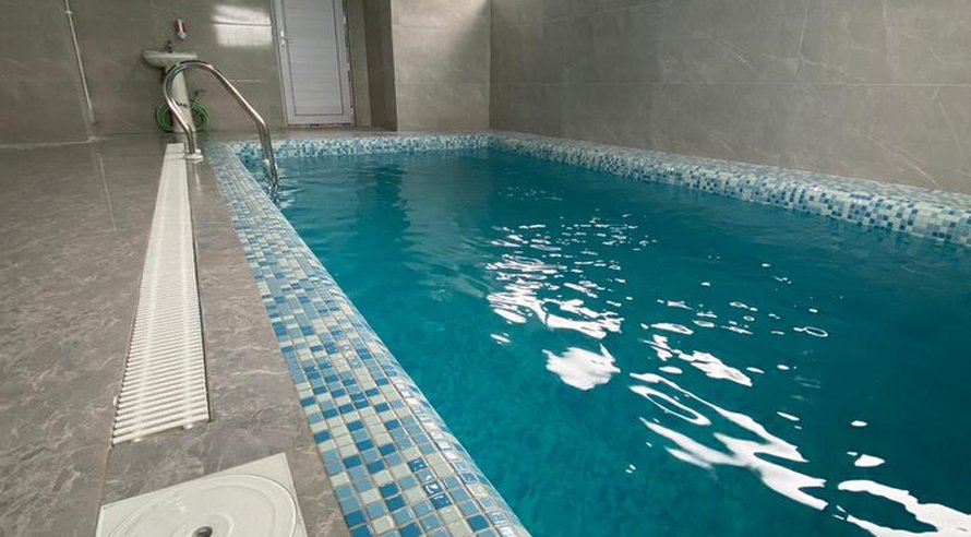 ویلا دوخوابه استخردار آبگرم حقیقتی