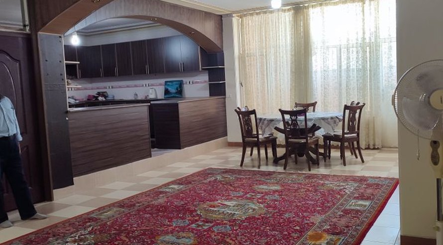 اجاره روزانه آپارتمان چهارخوابه یاس 3 کرمان