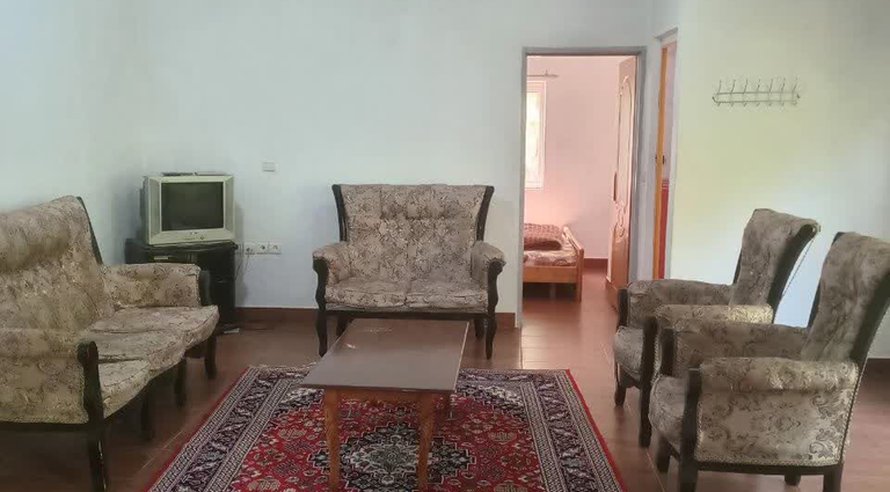 اجاره روزانه آپارتمان یک خوابه کارو‌ - واحد 1 غربی چالوس
