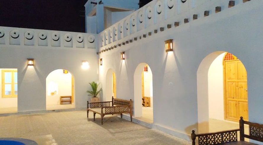 بوم گردی بادگیر - واحد ۷