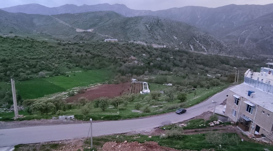 اجاره روزانه آپارتمان سه خوابه ژیندا پاوه