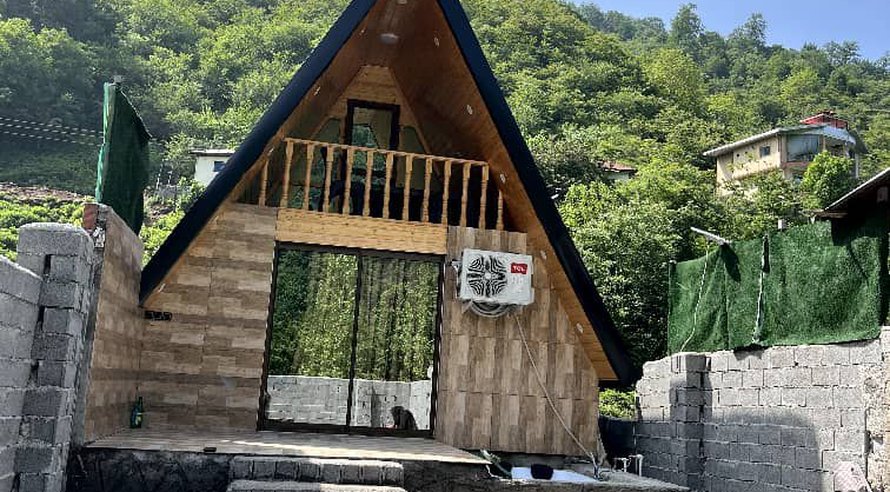 کلبه یک خوابه سوئیسی جکوزی دار لفور امامکلا