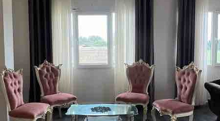 سوئیت دوخوابه مزرعه اسب