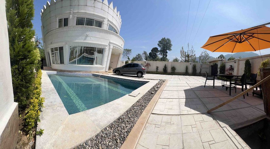 ویلا سه خوابه استخردار جنگلی قصر سفید