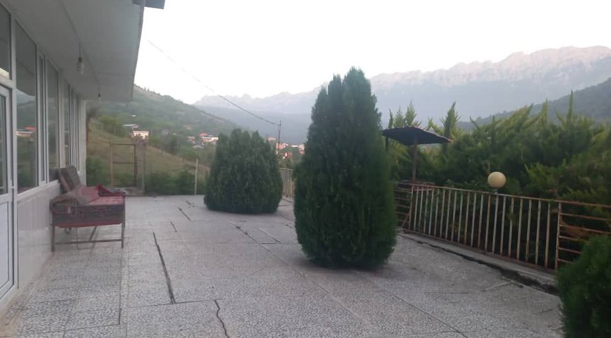 سوئیت دوخوابه کوهستانی سنگده