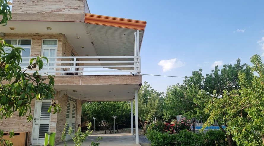 اجاره ویلا دوخوابه باغ کورش گلپایگان
