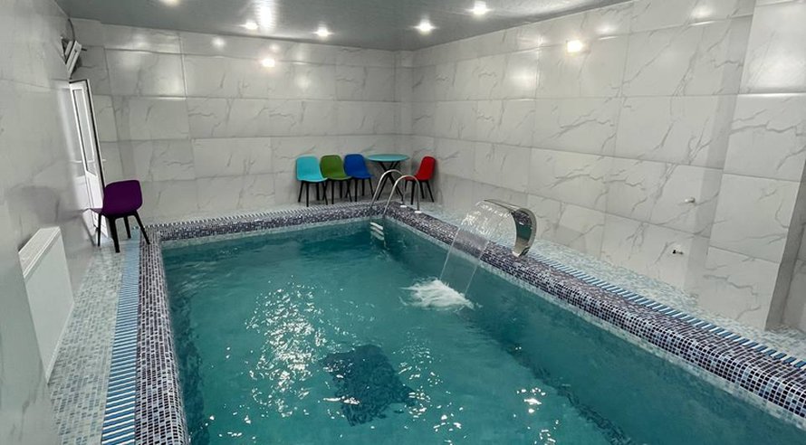 ویلا دوخوابه استخردار آبگرم آسمان گورابجیر