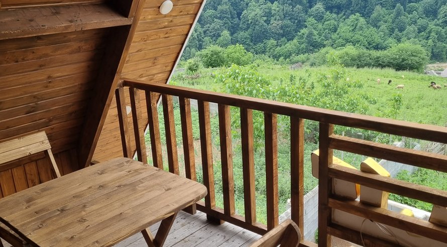 کلبه یک خوابه سوئیسی آیسام