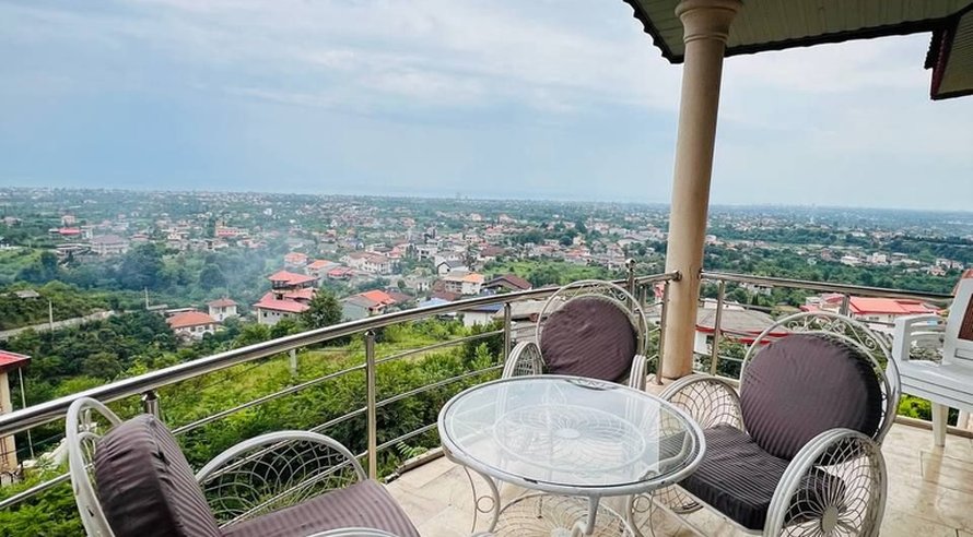 ویلا سه خوابه تریپلکس استخردار کاویانی