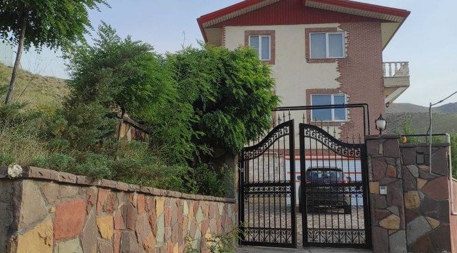 ویلا دوخوابه دوبلکس کوهستانی خانه گیلاس