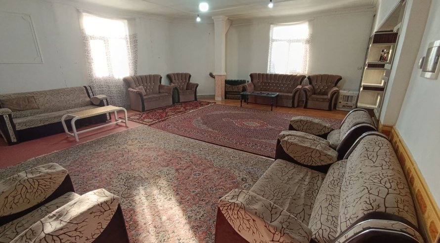 سوئیت دوخوابه زادمهر