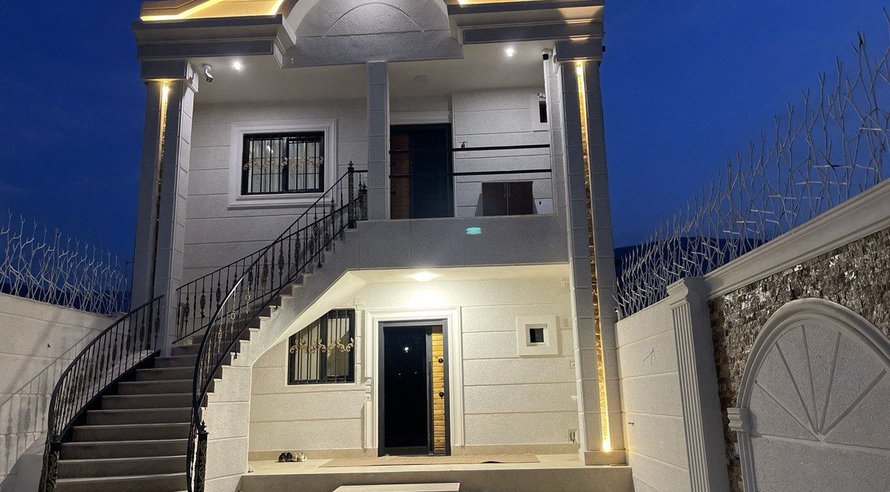 ویلا دوخوابه استخردار آبگرم اَلماس