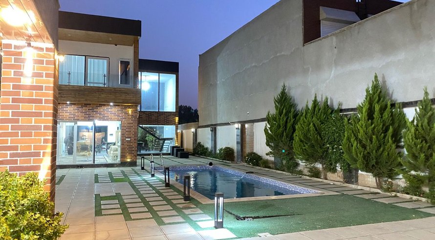 ویلا سه خوابه استخردار آبگرم عمارت آکواریوم