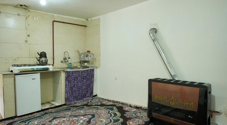 کلبه یک خوابه جنگلی پورامید
