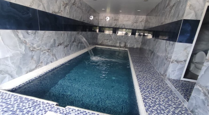 ویلا دوخوابه استخردار آبگرم بهرام آزاد