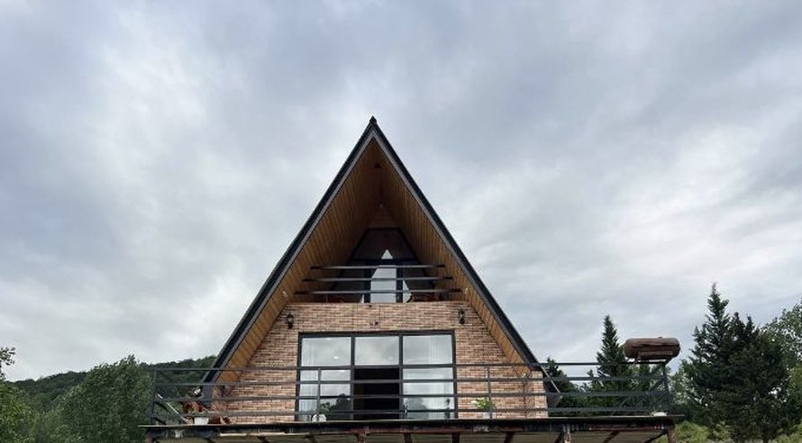 کلبه یک خوابه سوئیسی میران