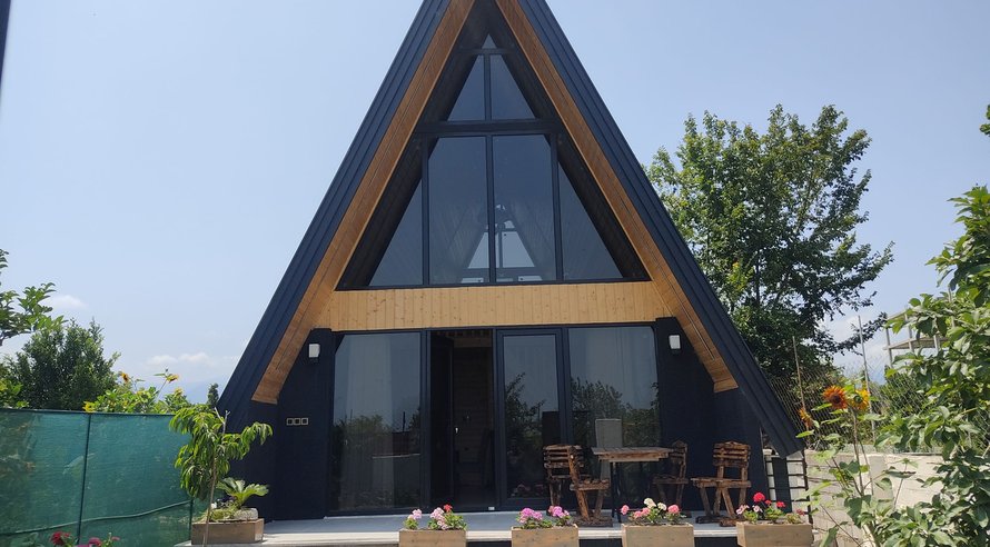 ویلا دوخوابه سوئیسی سرو