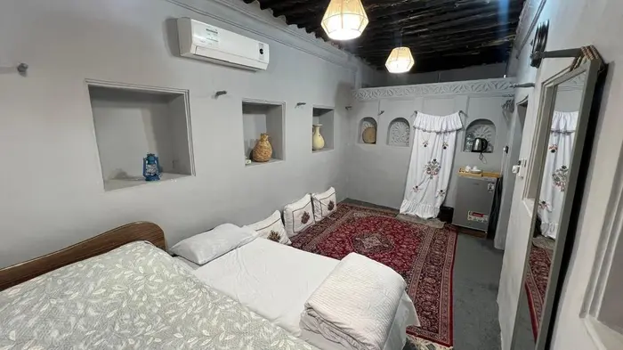 بوم گردی ماتی واحد مستر بوم