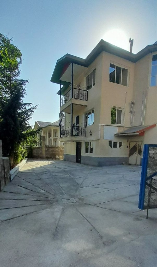 آپارتمان دو خوابه یونسی