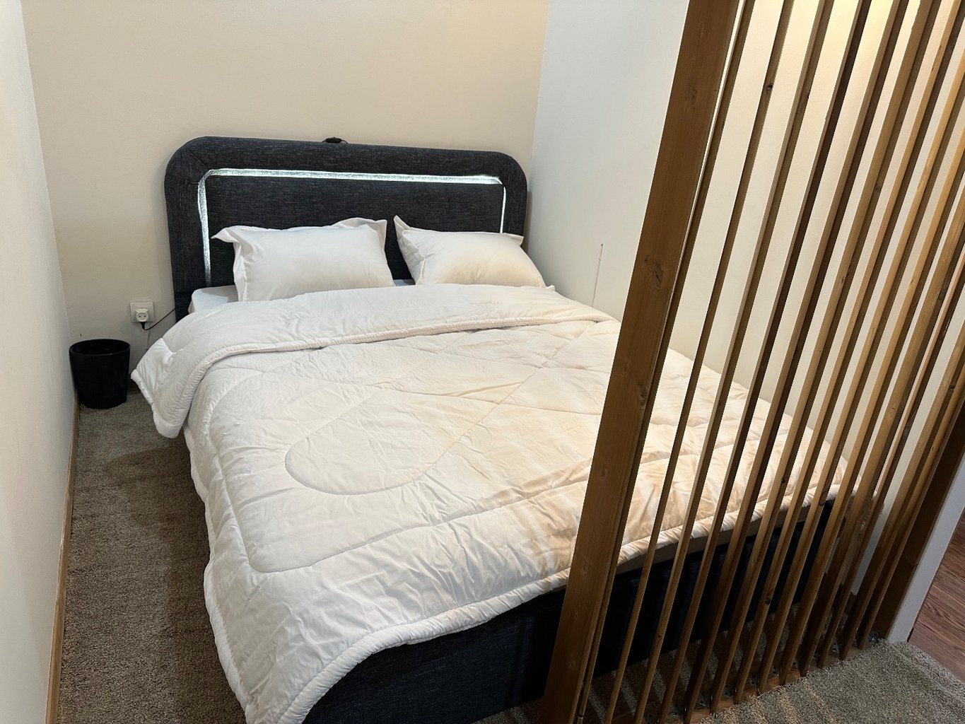 آپارتمان یک خوابه بام زعفرانیه واحد 10