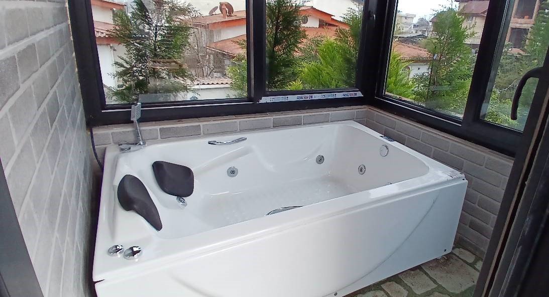 ویلا دوخوابه دوبلکس جکوزی دار پردیس