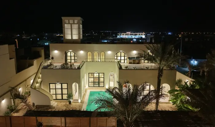 ویلا پنج خوابه استخردار دوبلکس نایا