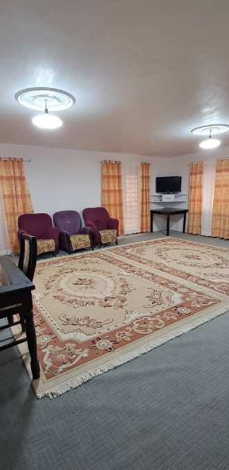 بوم گردی یک خوابه منصور