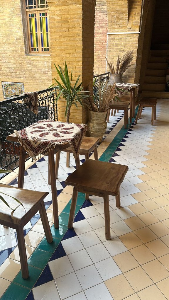 اقامتگاه سنتی سلطانِ بانو - ماهرخ بانو