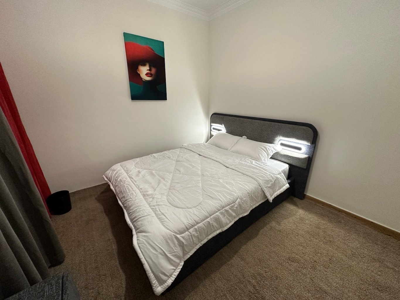 آپارتمان یک خوابه بام زعفرانیه واحد 10