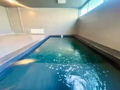 ویلا چهارخوابه استخردار آبگرم رودهن آناهیتا