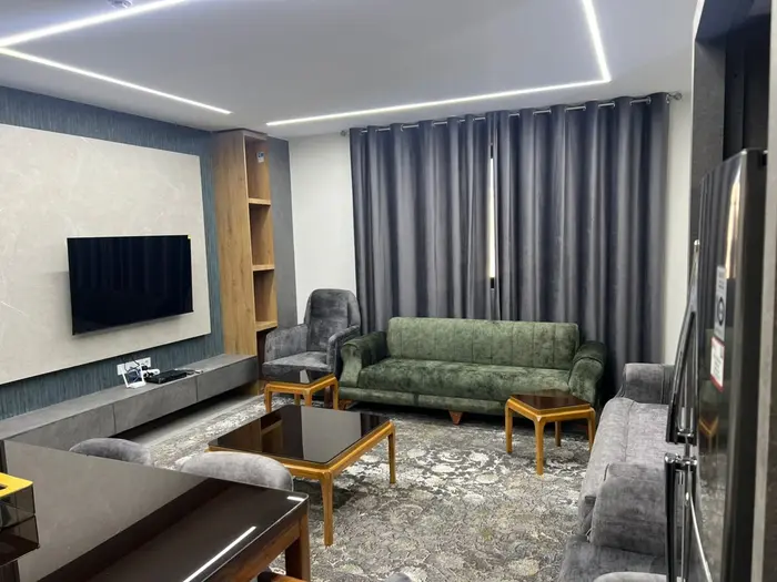 آپارتمان دوخوابه سام پلارزا 4