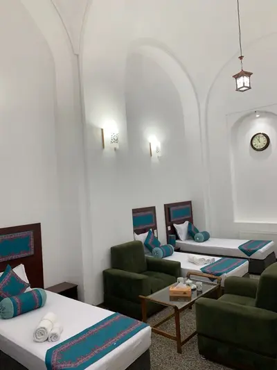 اقامتگاه سنتی قهرمانی - واحد 112