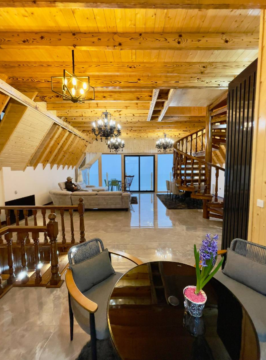 کلبه سه خوابه دوبلکس جنگلی استخردار آبگرم وگاس