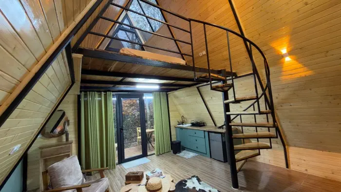 کلبه ایران بانو - واحد پاروت