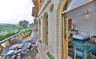 بومگردی ونوشک 1 - واحد نیشا