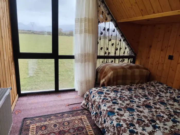 کلبه چهارخوابه استخردار آبگرم مهراد 3