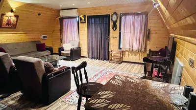 کلبه یک خوابه سوئیسی سنگلج