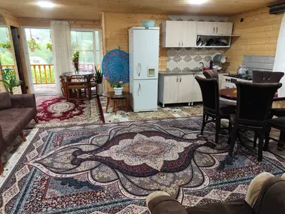 کلبه شش خوابه استخردار آبگرم مهراد 1