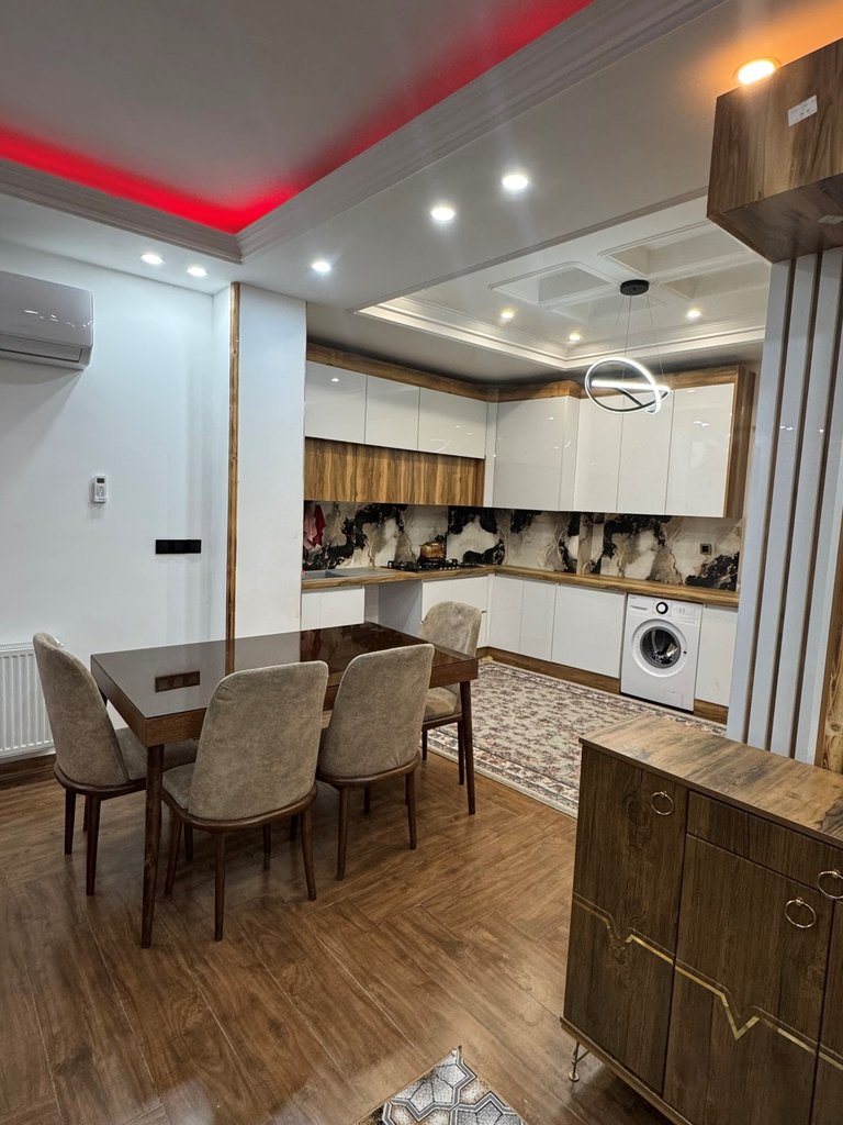 ویلا چهارخوابه استخردار آبگرم مهراس