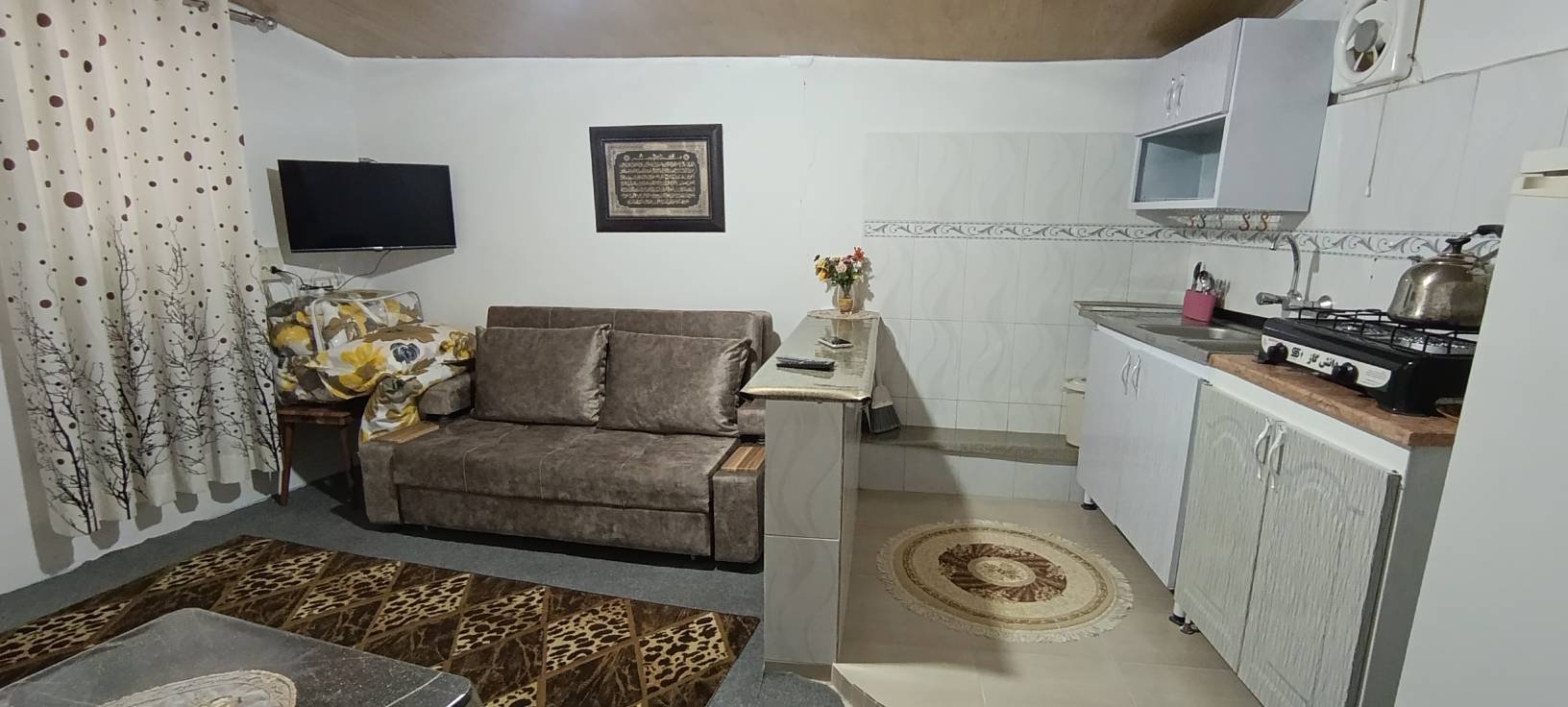 سوئیت فلت تمشک