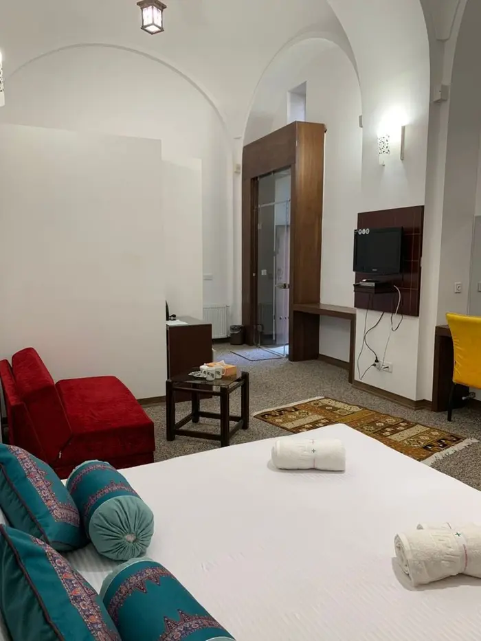 اقامتگاه سنتی قهرمانی - واحد 102