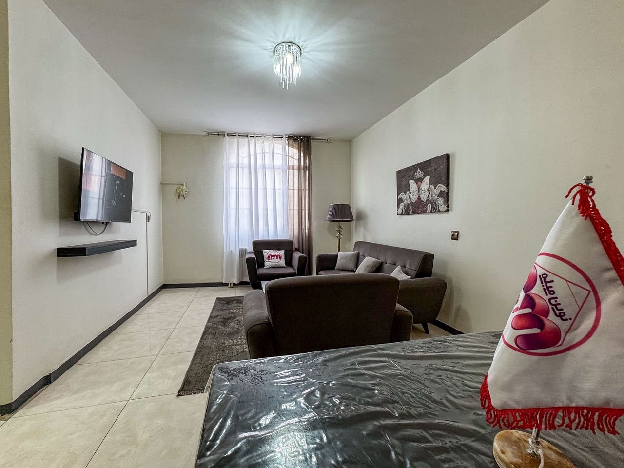 آپارتمان دوخوابه اشرفي اصفهاني ٢