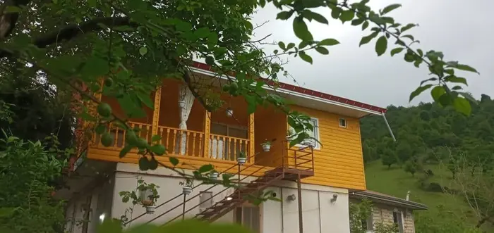 کلبه شش خوابه استخردار آبگرم مهراد 1