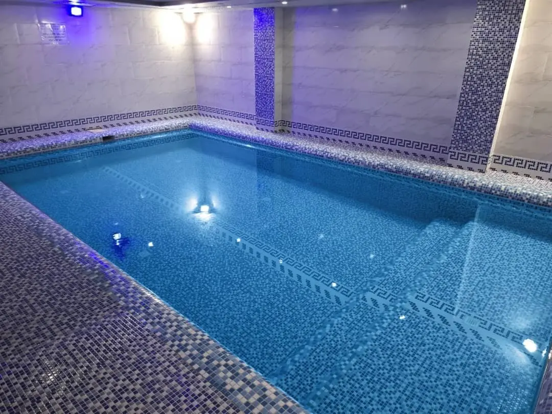 ویلا دوخوابه جنگلی استخردار آبگرم باران