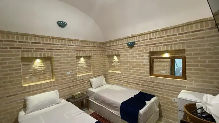 اقامتگاه سنتی کیوان واحددو تخته توئین